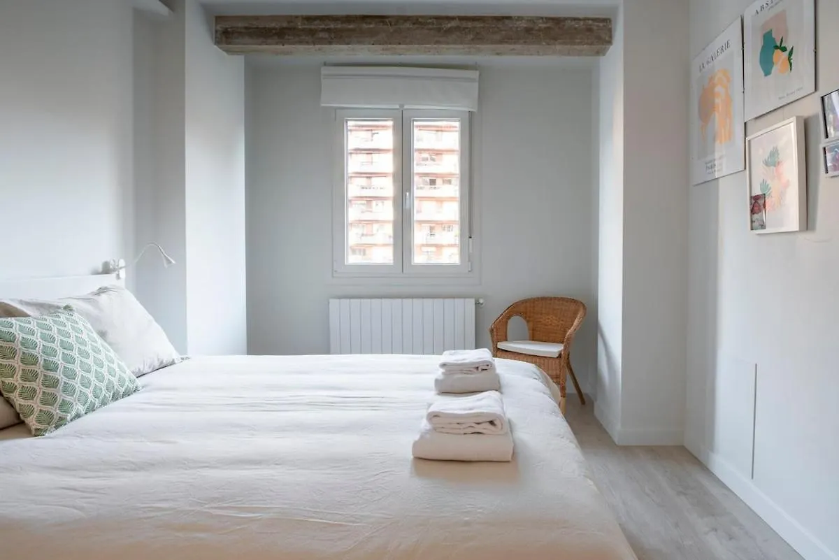 Apartamento Vargas 2Bdr Santander